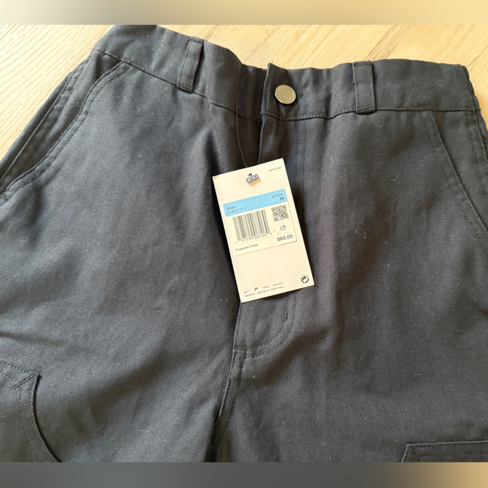 Nike Carpenter Utility Cargo Pants Kids M NWT Loose Wide Leg dark Gray/black